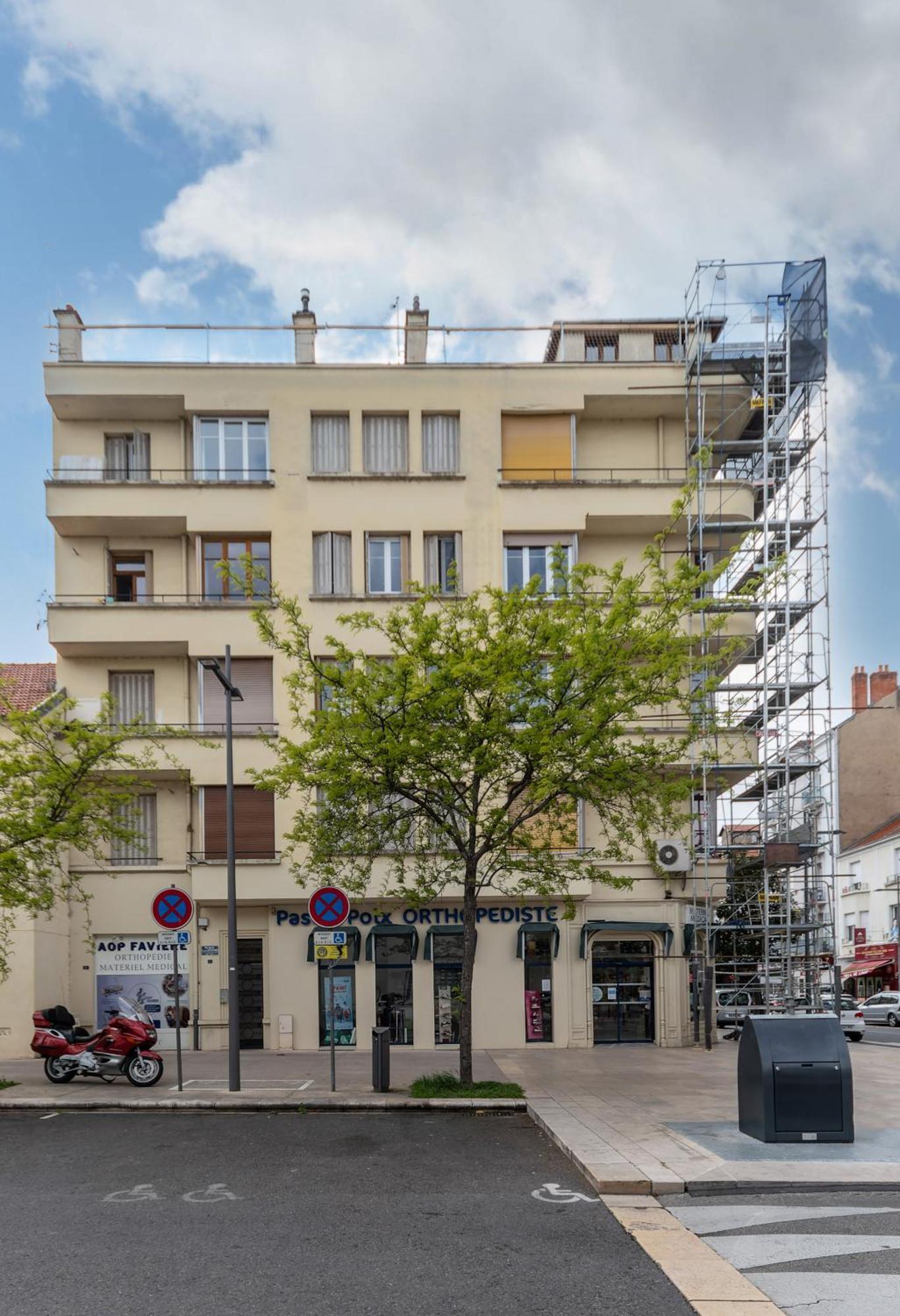 Le Lasteyras - Appartement Charmant En Centre Ville Vichy Exteriér fotografie